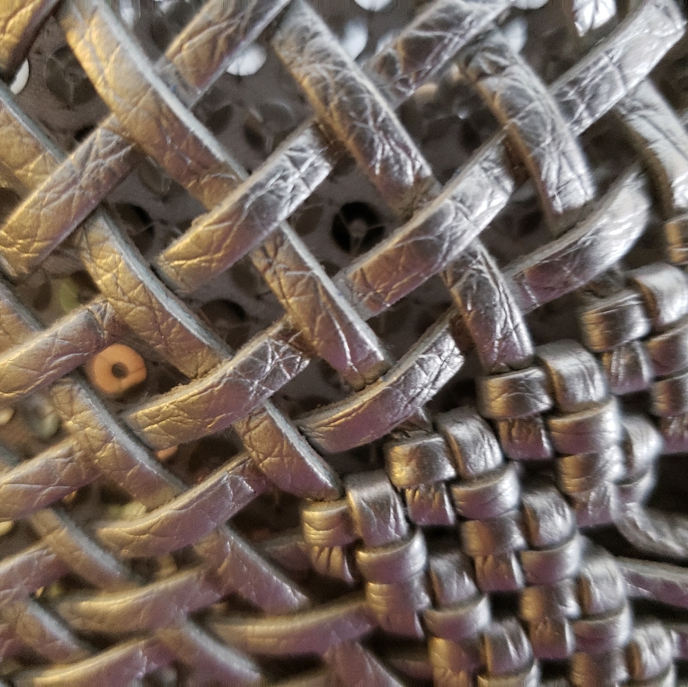 Handbag - Picture 2 of 2